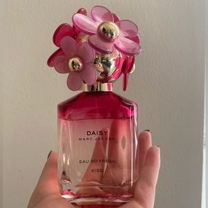 Daisy Kiss Eau So Fresh by Marc Jacobs